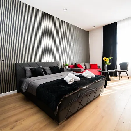 Design Center Apartment *